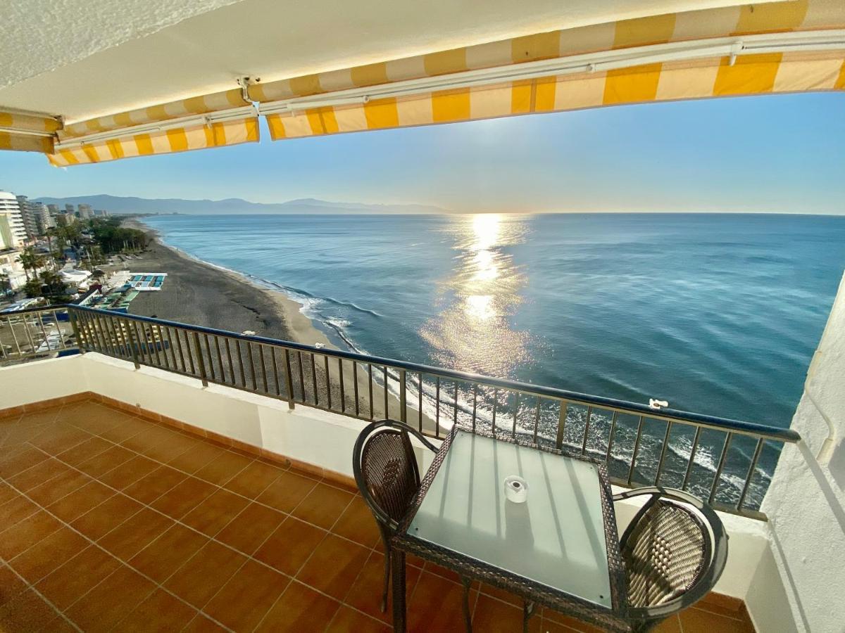 Apartamentos Turisticos Castillo Del Vigia Torremolinos Extérieur photo