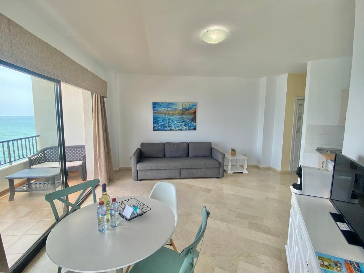 Apartamentos Turisticos Castillo Del Vigia Torremolinos Extérieur photo
